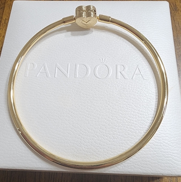 Pandora Radiating Heart Clasp Bangle 14k gold plating 7.5 - Picture 4 of 6